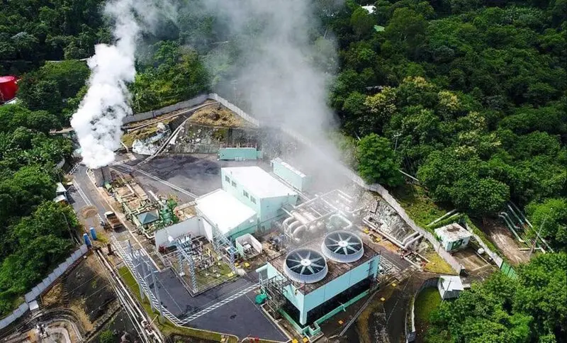 El Salvador volcano mining