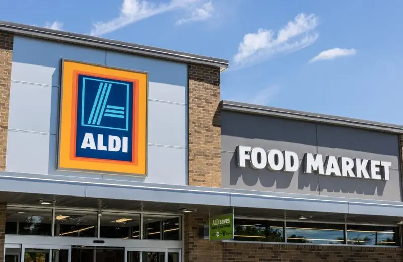 Does Aldi accept SNAP?