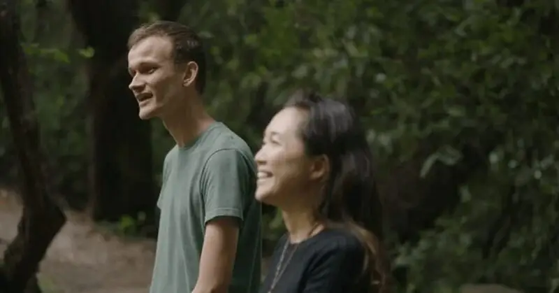 Aya Miyaguchi with Vitalik Buterin