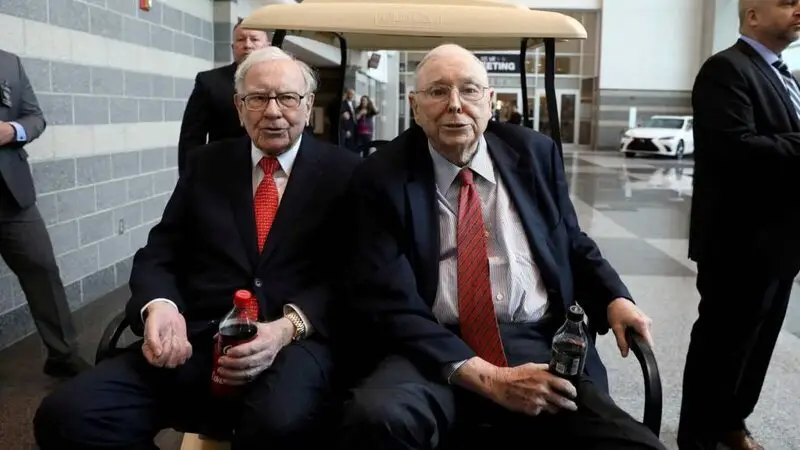 Berkshire Hathaway Warren Buffet