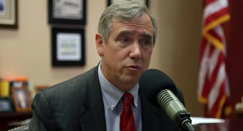 Senator Jeff Merkley