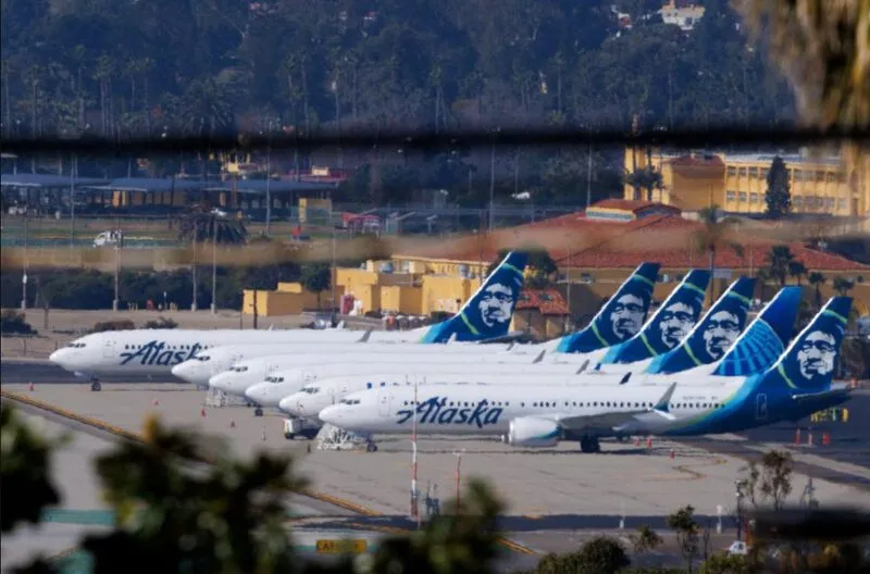 Alaska Airlines planes grounded at airport