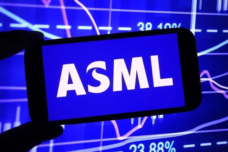 ASML Delivers Robust Q3 Performance, Signals China Sales Decline