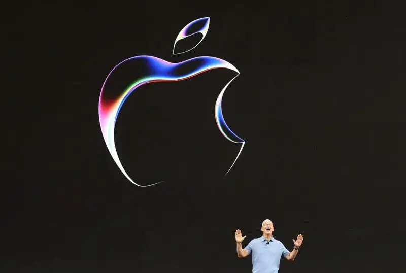 Apple Stock Forecast for 2026, Target Upgrade And $300 Breakout View