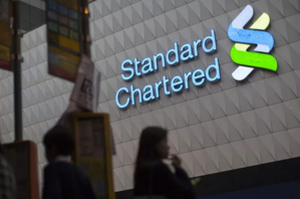 Ethereum: Standard Chartered Drops ETH 2025 Target to $4,000