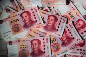China to Promote Yuan For International Use, PBOC Governor