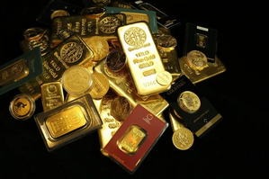 Gold Futures Climb to New Peak on Reserve Currency Shift