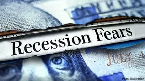 Recession Odds Are Rising, Wall Street Analysts Warn