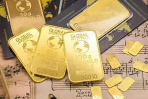 Gold To Hit $8,000 on the Back of De-Dollarization