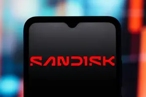 SanDisk Stock New Price Target is $2,900 (SNDK): Cantor Fitzgerald