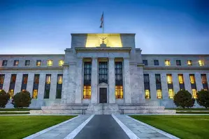 Federal Reserve Leaves Interest Rates Unchanged in Fed Meeting