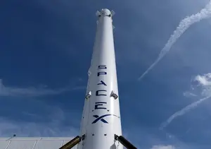 SpaceX 10-Year Forecast: $470B Base Case vs $40T Bull Dream