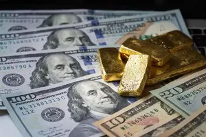 Gold Prices To Reach $8,000, Analyst Predicts