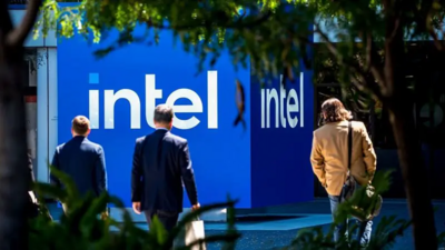 Intel (INTC) Q2 Earnings Fuel 19% Drop as Competition Surges