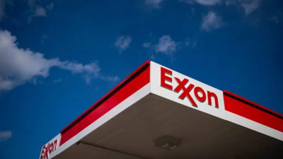 Exxon (XOM) Outperforms the Market Monday as Q3 Report Nears