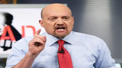 Jim Cramer Urges Investors to 'Buy The Dip' as Apple (APPL) Slides