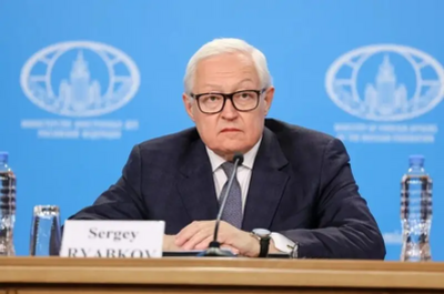 Ryabkov Confirms De-Dollarization: Russian Payment Systems Threaten US Dollar Dominance