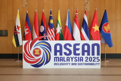 ASEAN Nations Avoiding the US Dollar, Says Malaysia's PM