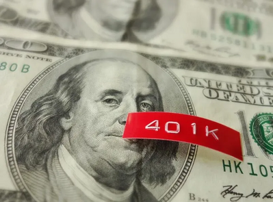 Trump 401k Crypto Shift: Gold & Equity In