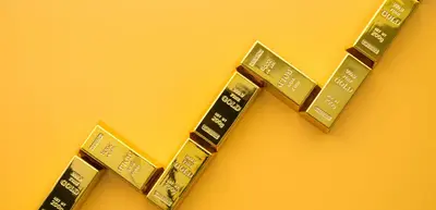 Soaring Gold Prices Signal US Trouble Ahead