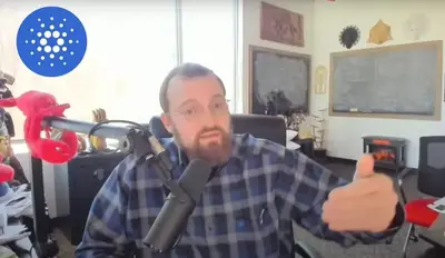 Hoskinson Says One Memecoin Rewrote Crypto’s Political Future