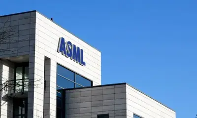 ASML Stock Soars on Record Orders and AI-Driven 2026 Guidance