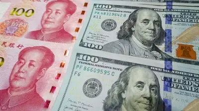 Yuan vs USD: Schiff Explains Yuan's Path to Uproot Dollar