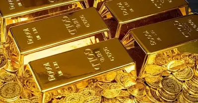 Gold Prices Extend Gains, Up 18% in 6 Months: Return to $5,000?